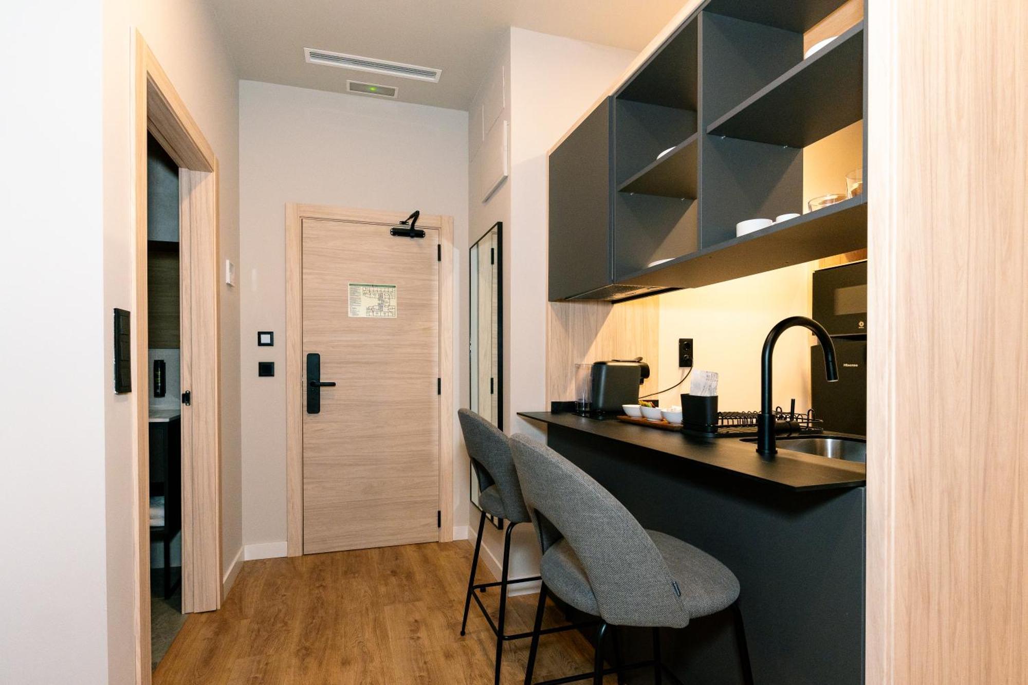 Dorm4You Arena 2 Валенсия Экстерьер фото