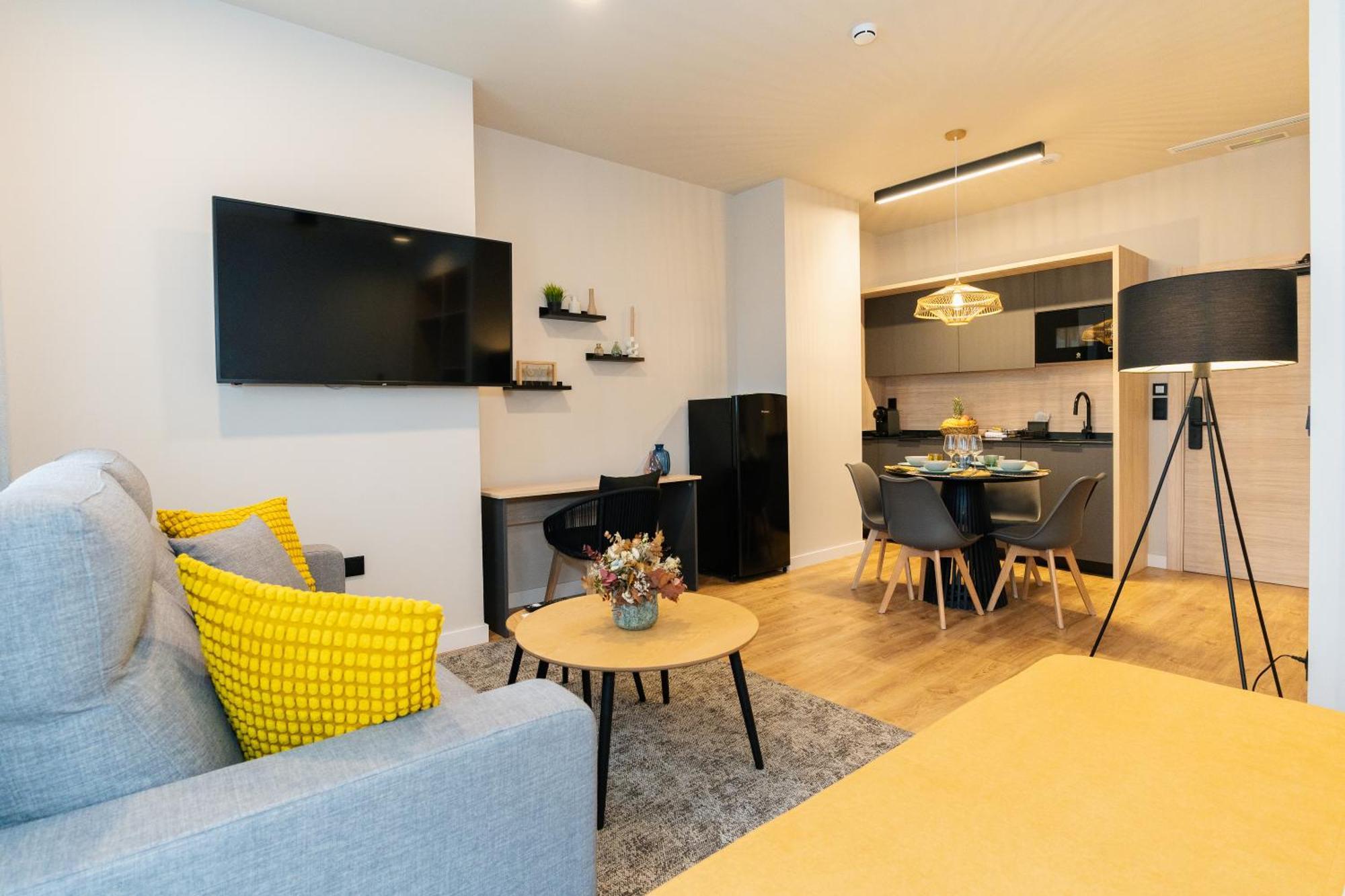 Dorm4You Arena 2 Валенсия Экстерьер фото