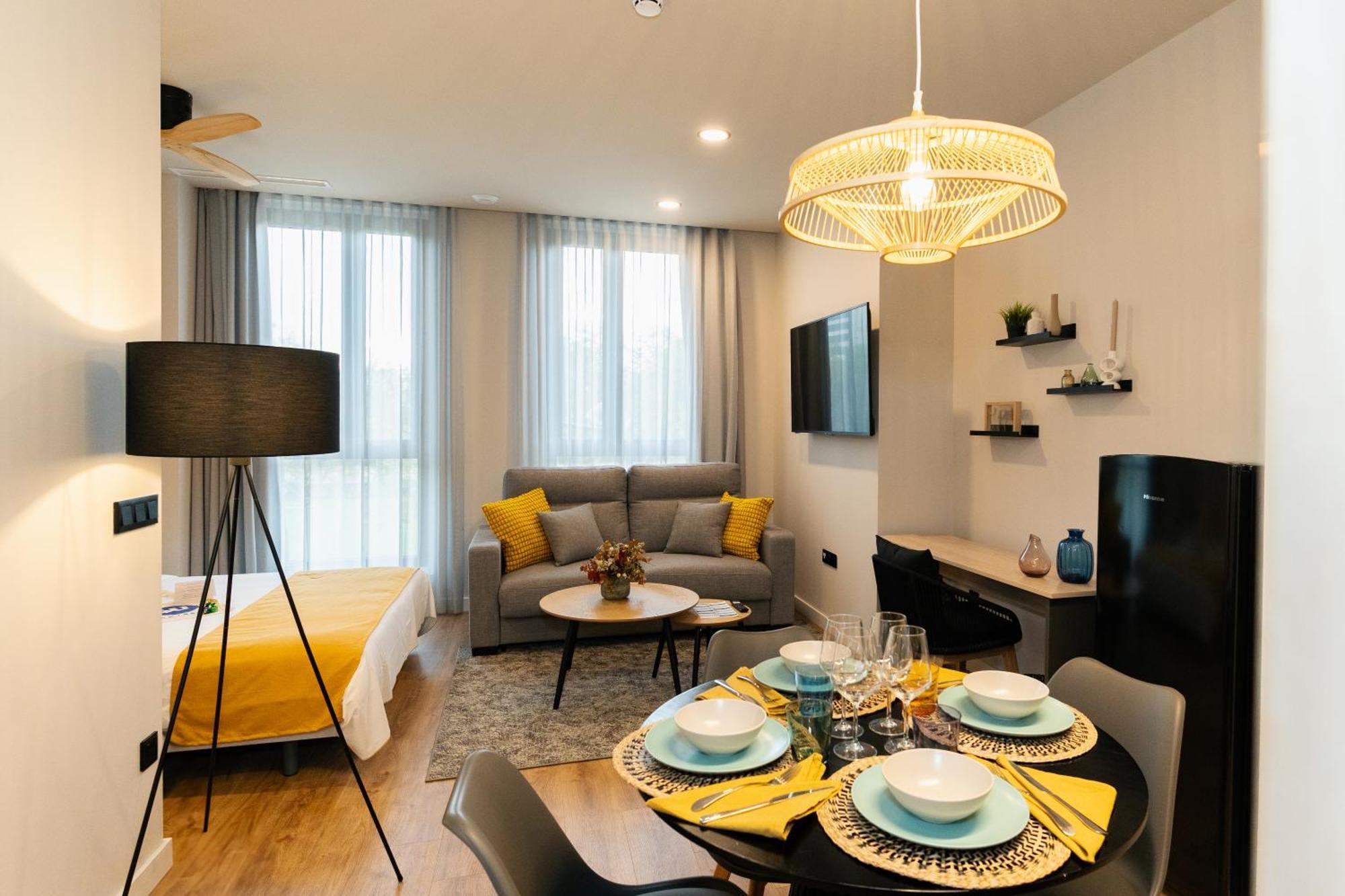 Dorm4You Arena 2 Валенсия Экстерьер фото